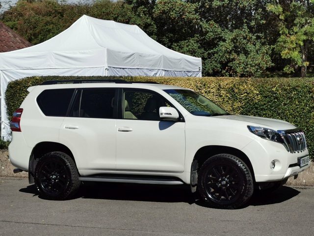 Toyota Land Cruiser Icon Suv White #4