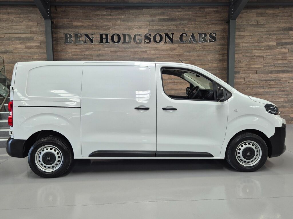Citroen Dispatch 2.0 Bluehdi Enterprise M PY24FHB White #4