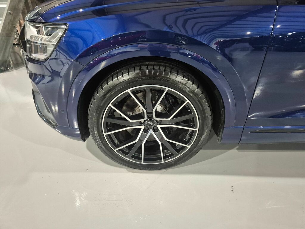 Audi SQ8 Tdi 435 Ps Tiptronic Blue #24
