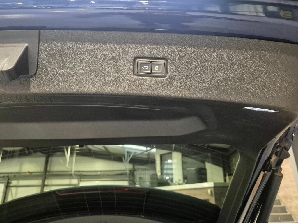 Audi SQ8 Tdi 435 Ps Tiptronic Blue #10