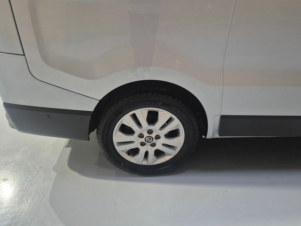 Nissan Primastar Acenta Black #9