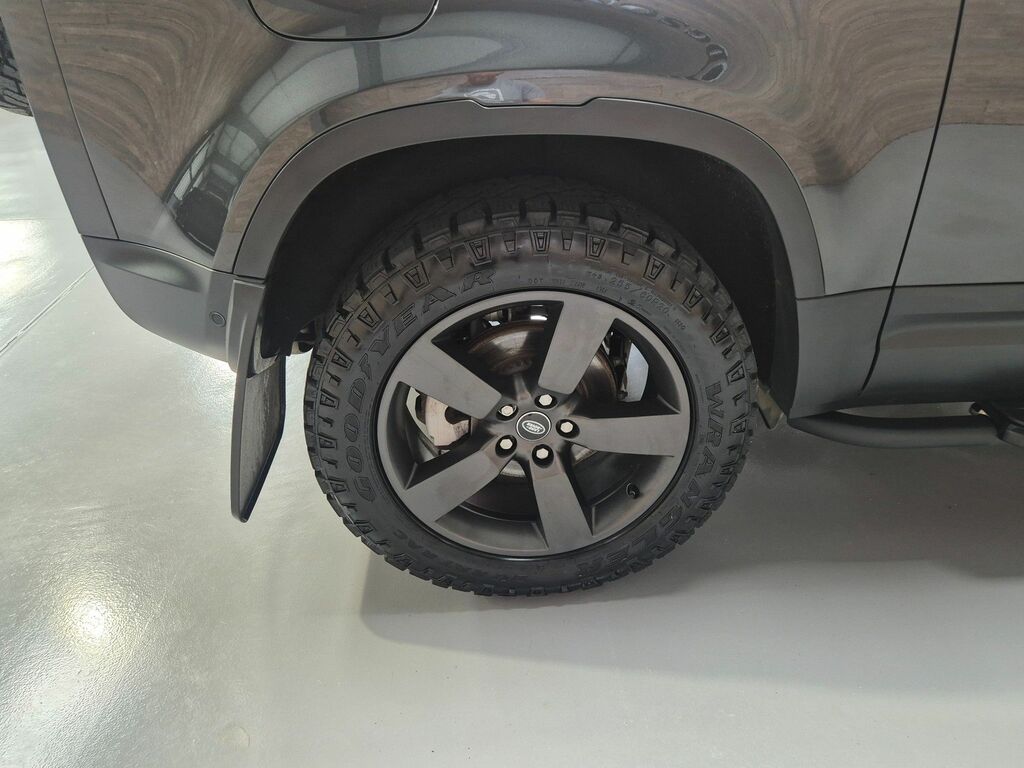 Land Rover Defender 90 D250 X-dynamic Hse Grey #13