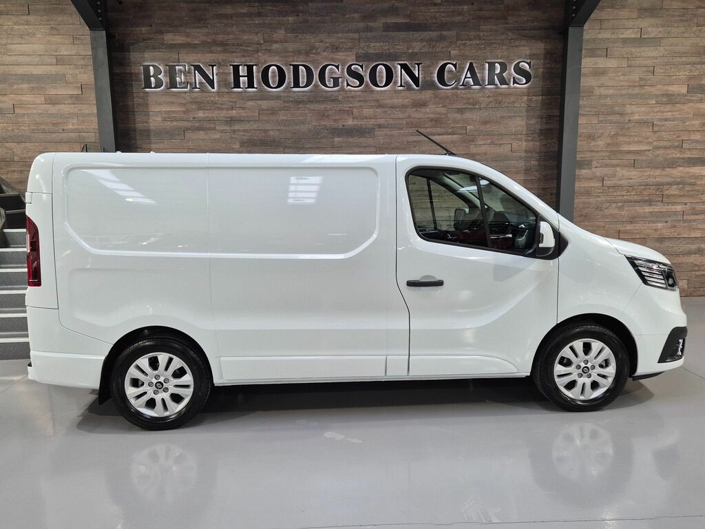 Renault Trafic 2.0 Dci Blue Sl30 White #4