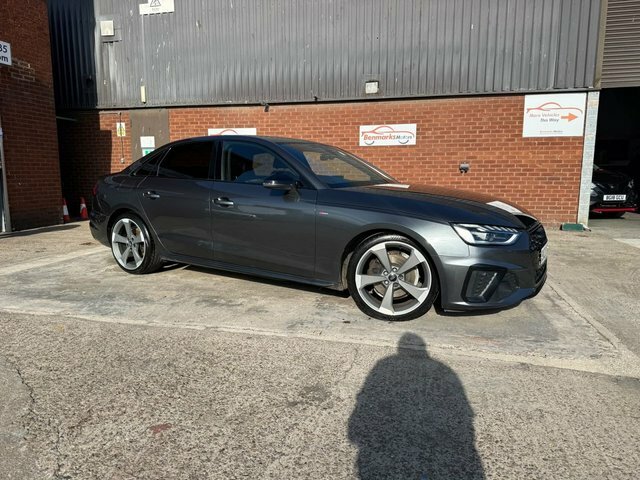 Audi A4 2.0 Tdi 35 Black Edition Saloon S Troni Black #3