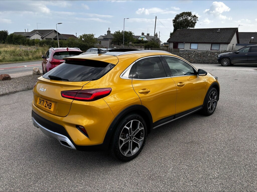Kia Xceed Suv 1.5 T-gdi 4 2021 Yellow #2