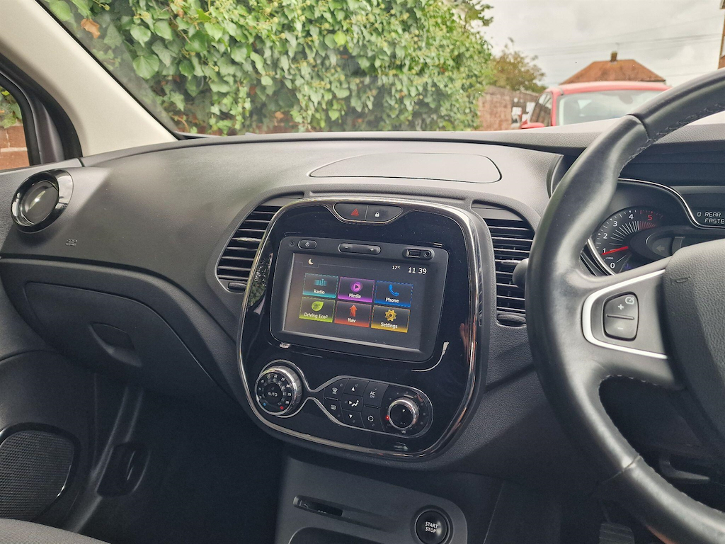 Renault Captur Captur Dynamique Nav Dci Black #23