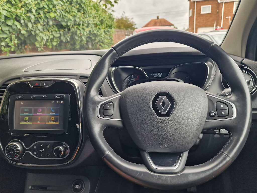 Renault Captur Captur Dynamique Nav Dci Black #24