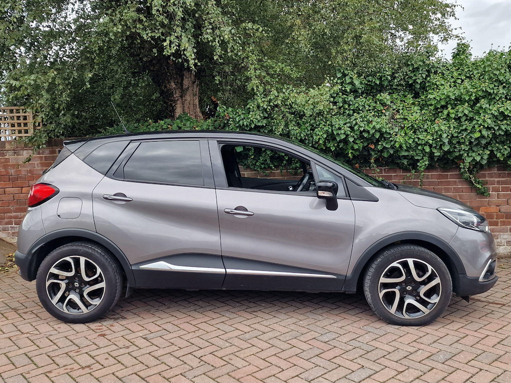 Renault Captur Captur Dynamique Nav Dci Black #8