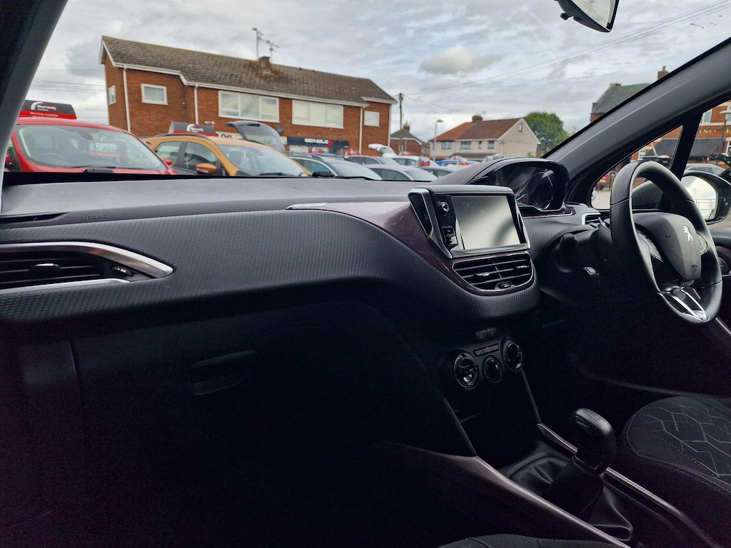 Peugeot 2008 Hatchback E-hdi Active 201414 Black #34