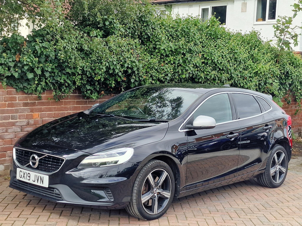 Volvo V40 1.5 T3 R-design Edition Euro 6 Ss Black