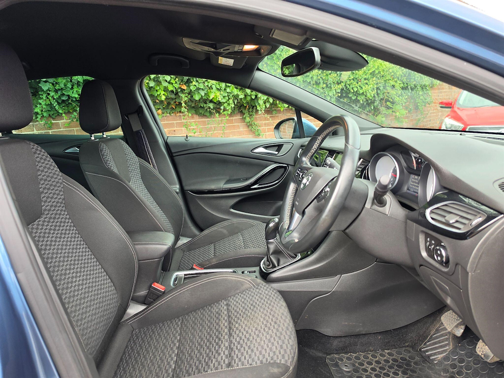 Vauxhall Astra 1.4 Limited Edition 140 Bhp Grey #13