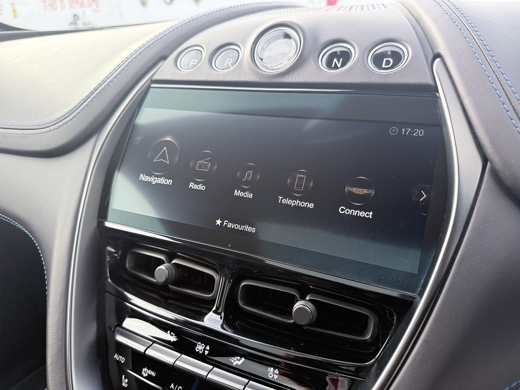 Aston Martin DBX V8 Dbx707 Touchtronic Green #22