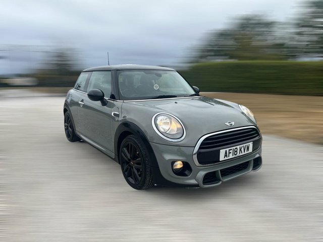Mini Hatch 1.5 Cooper Hatchback Euro 6 Ss Grey