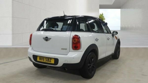 Mini Countryman 1.6 Cooper Suv Euro 5 Ss 122 White #5