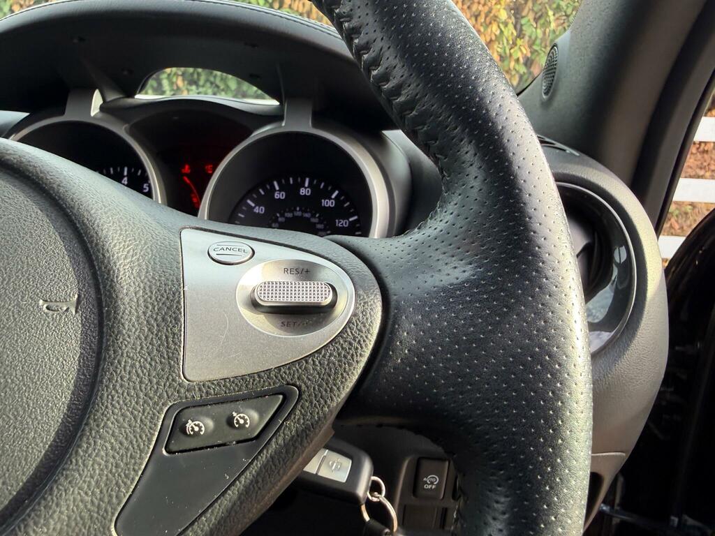 Nissan Juke Tekna Dci Black #16