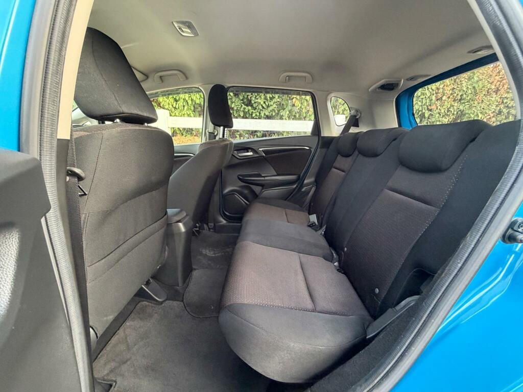 Honda Jazz I-vtec Es Black #20