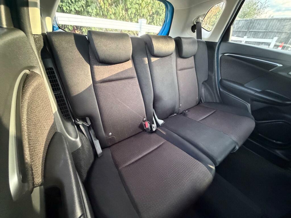 Honda Jazz I-vtec Es Black #19
