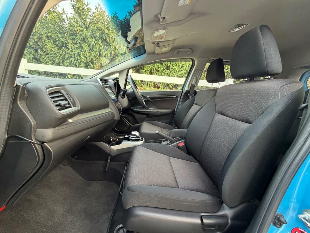 Honda Jazz I-vtec Es Black #30