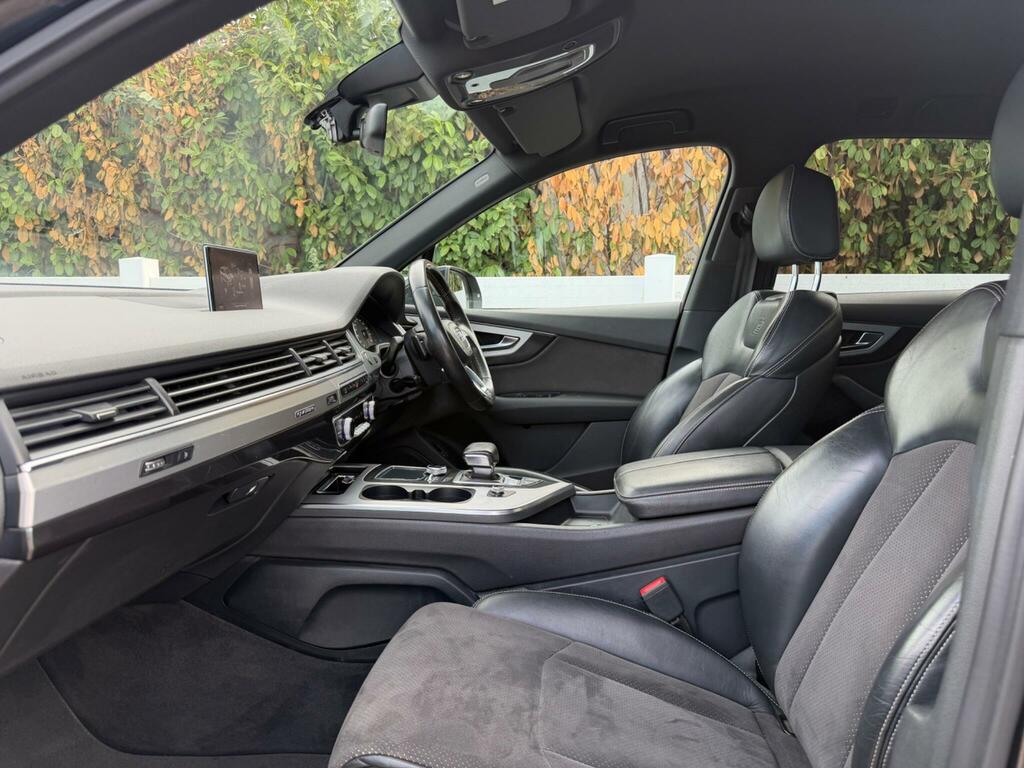 Audi Q7 3.0 Tdi Quattro S Black #44