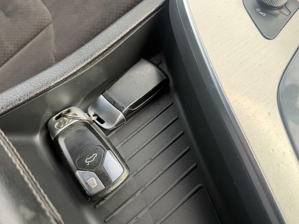 Audi Q7 3.0 Tdi Quattro S Black #32
