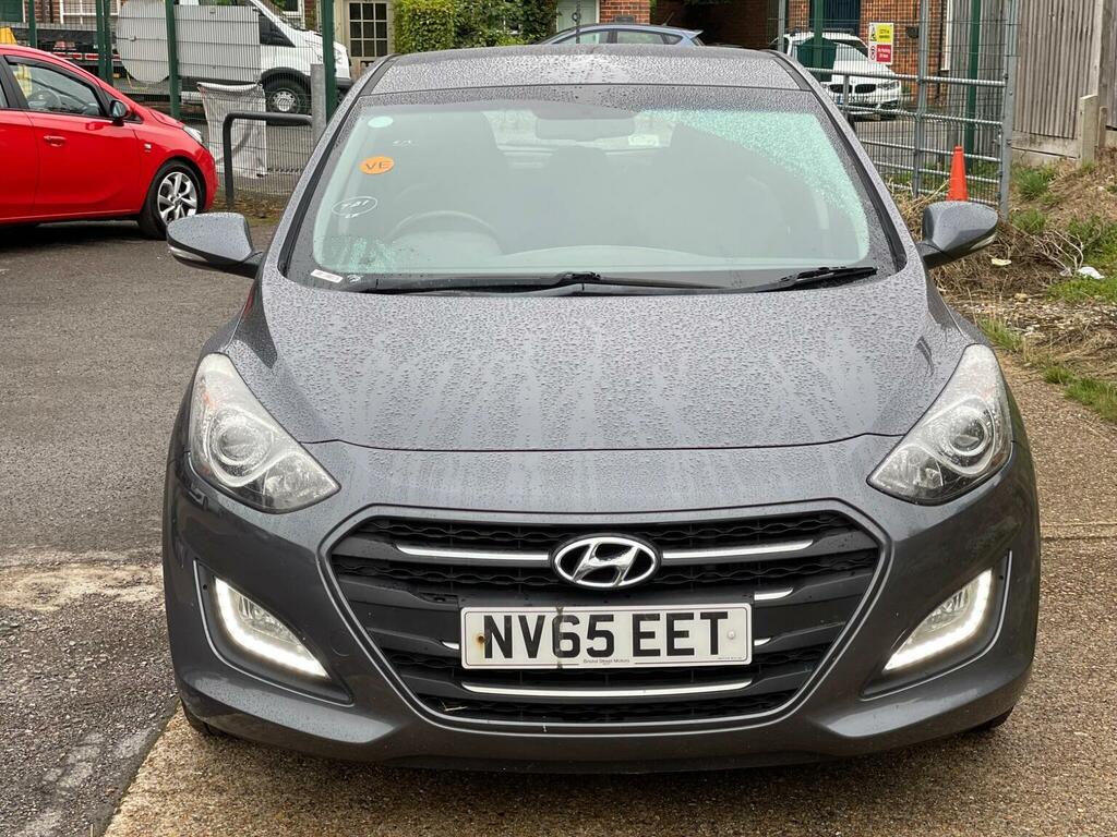Hyundai I30 Hatchback 1.6 Crdi Blue Drive Se Nav Euro 6 Ss Grey #4