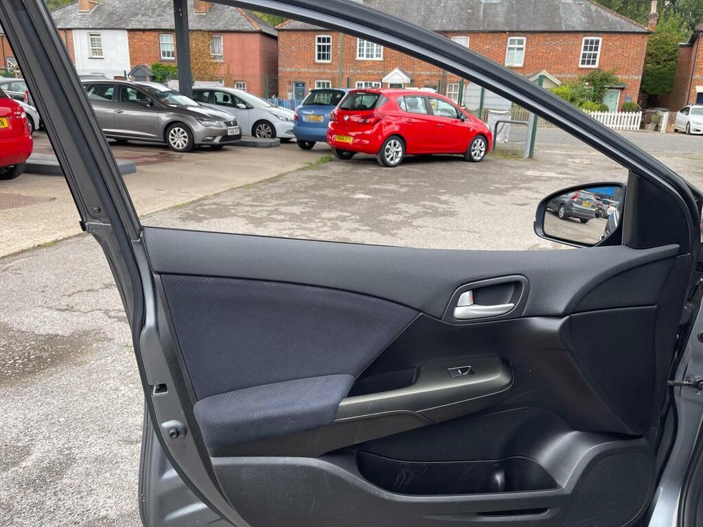 Honda Civic I-vtec Es Red #23
