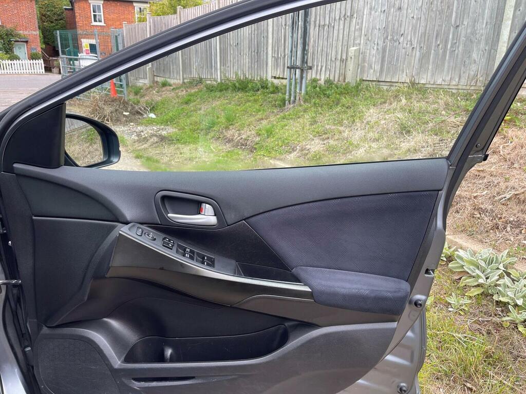 Honda Civic I-vtec Es Red #24