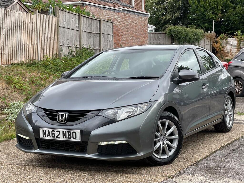 Honda Civic I-vtec Es Red #6