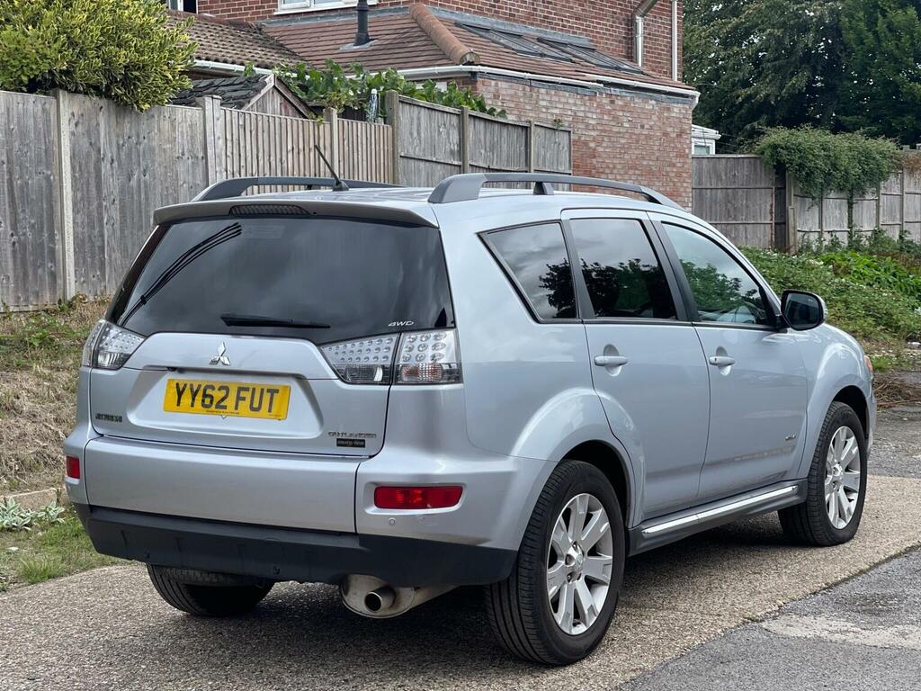 Mitsubishi Outlander Suv 2.2 Di-d Gx4 4Wd Euro 5 201362 Silver #3