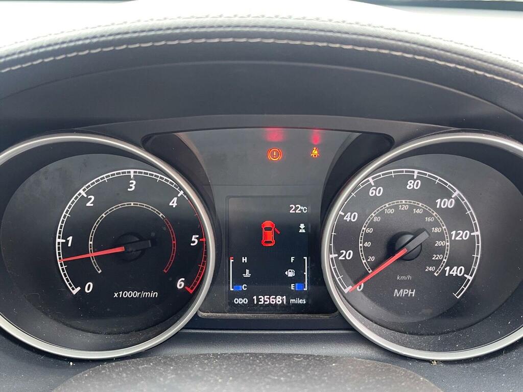 Mitsubishi Outlander 2.2L Gx4 Silver #28