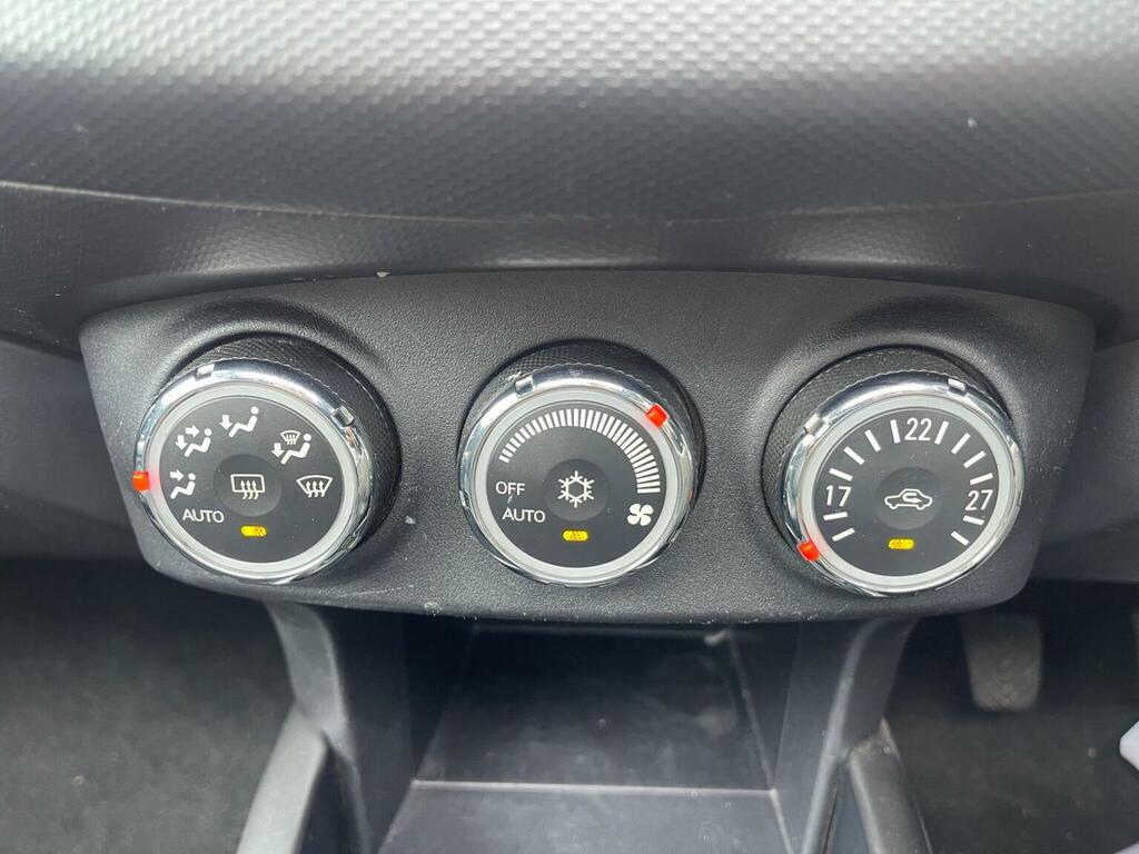 Mitsubishi Outlander 2.2L Gx4 Silver #22