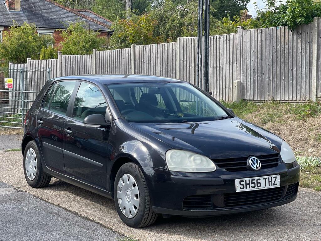 Volkswagen Golf 1.6 Fsi S Black