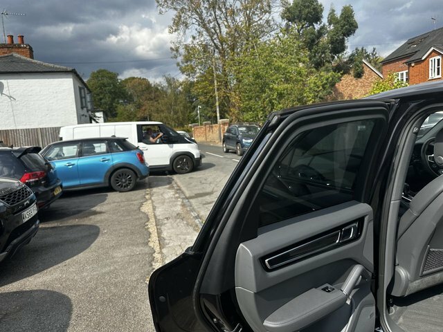 Porsche Cayenne 3.0 V6 Tiptronic 336 Bhp Beige #29