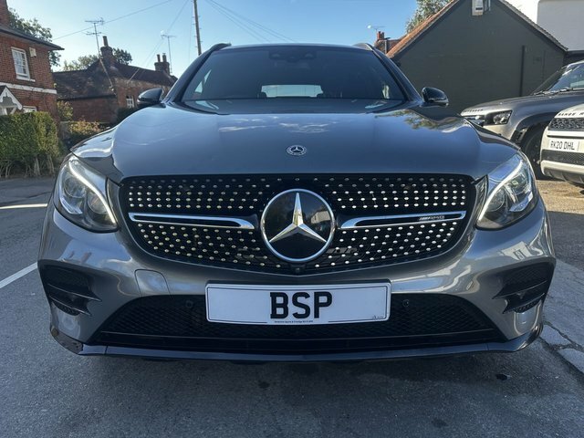 Mercedes-Benz GLC Class Glc43 V6 Amg Premium Black #2