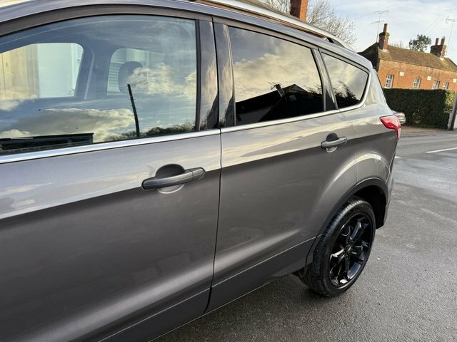 Ford Kuga 2.0 Tdci Titanium 2Wd Green #30