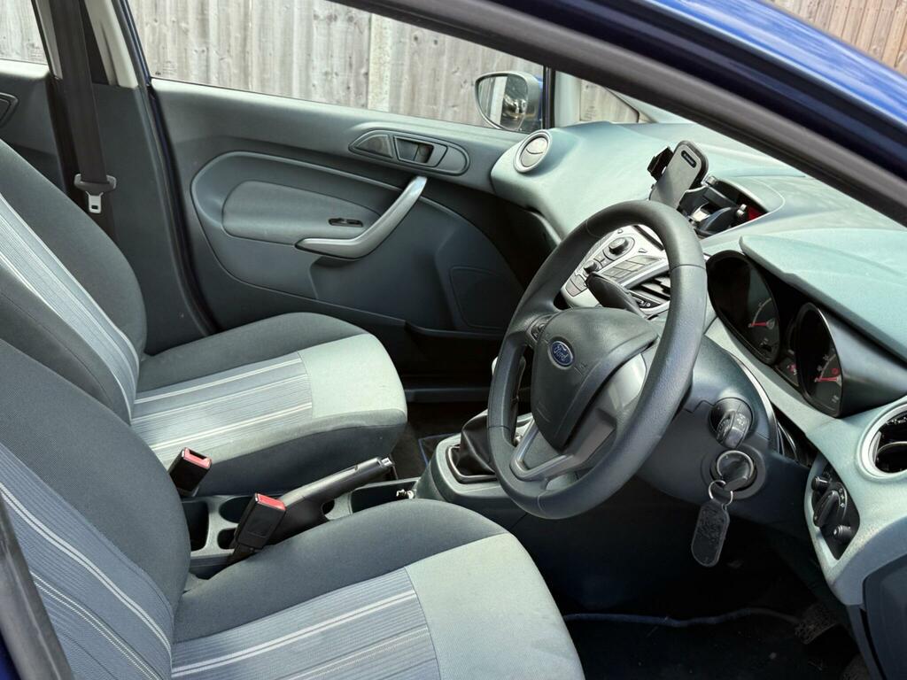 Ford Fiesta Edge Red #15
