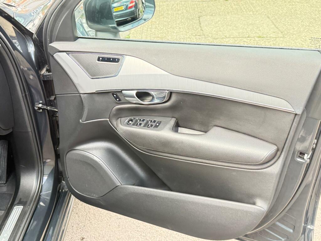 Volvo XC90 Recharge T8 R-design Awd Grey #30