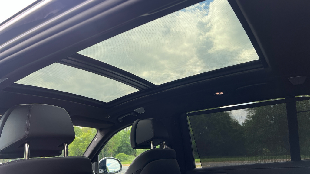 BMW X7 Suv Blue #24