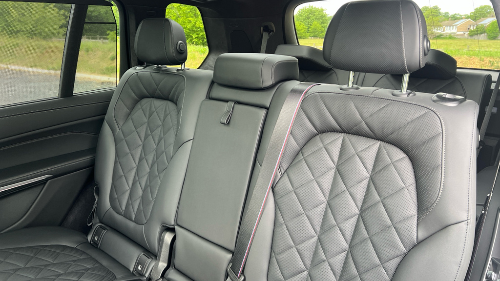 BMW X7 Suv Blue #12