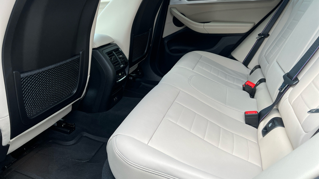 BMW X4 X4 M40d Grey #22