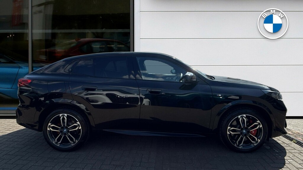 BMW iX2 Suv Red #3