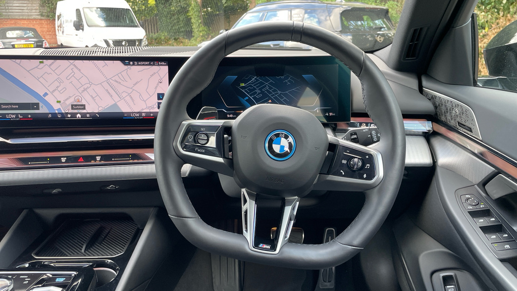 BMW i5 M Sport Grey #5