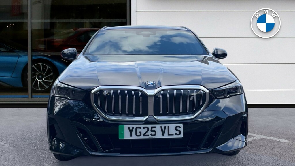 BMW i5 M Sport Grey #16