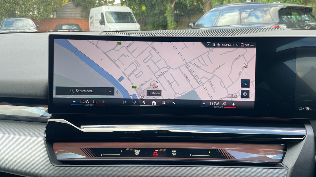 BMW i5 M Sport Grey #8