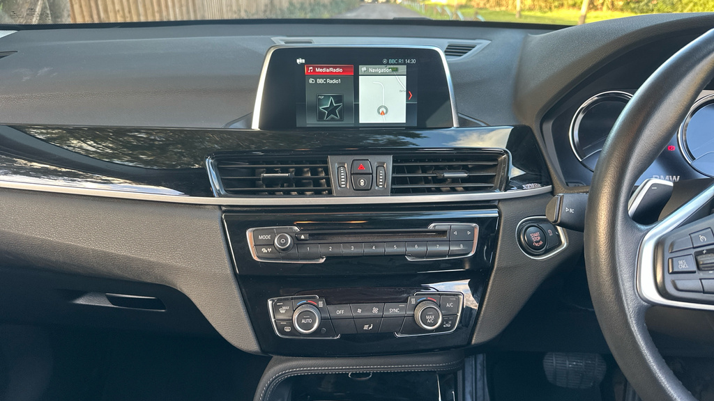 BMW X1 Sdrive18i M Sport Blue #8