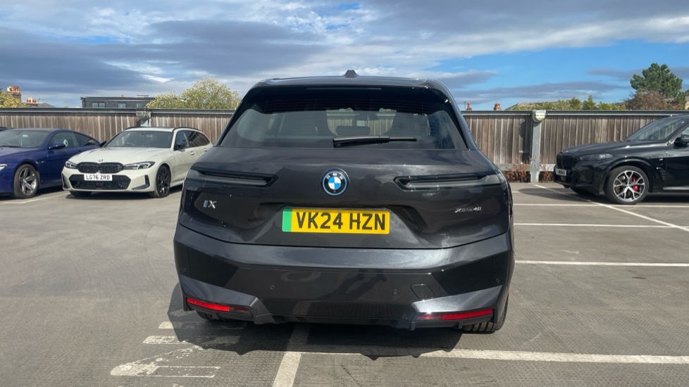 BMW iX Ix Xdrive40 M Sport White #15