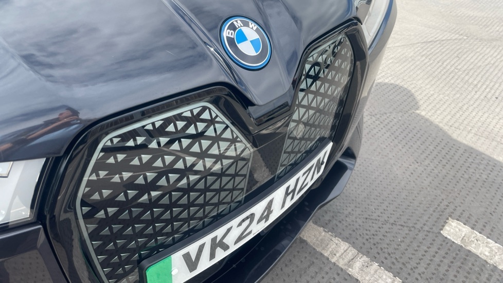 BMW iX Ix Xdrive40 M Sport White #29