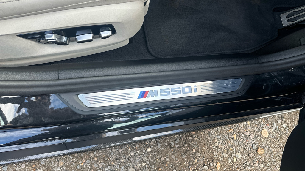 BMW 5 Series 530E M Sport Grey #29
