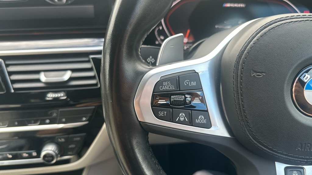 BMW 5 Series 530E M Sport Grey #17