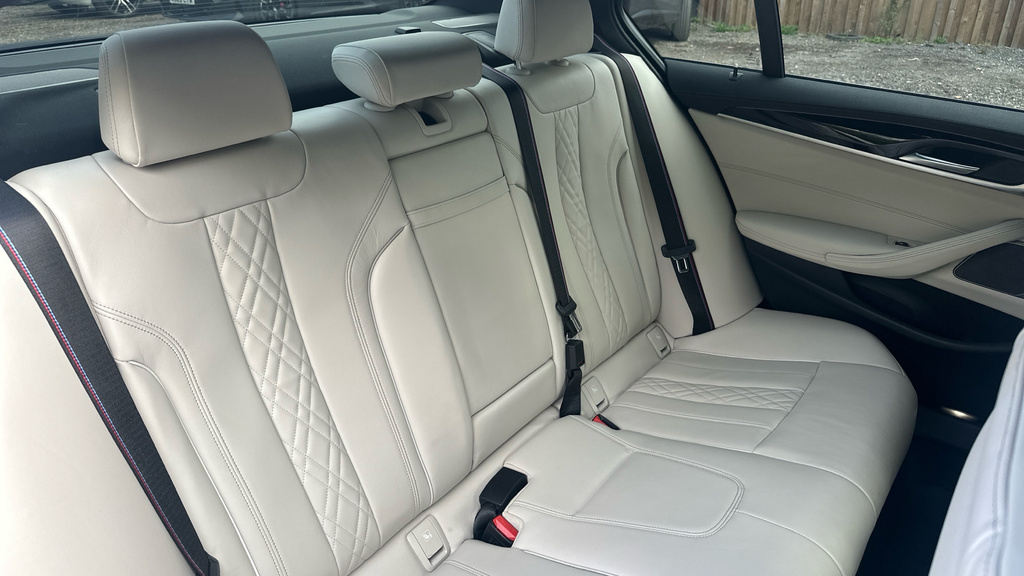 BMW 5 Series 530E M Sport Grey #12